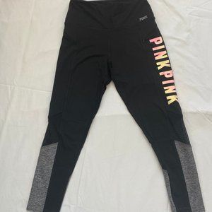 PINK Ultimate High Performance Leggings Size M